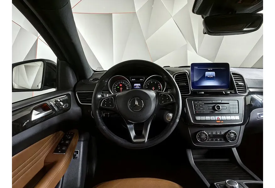 Mercedes-Benz GLE Купе 400 4MATIC 9G-TRONIC (333 л.с.) Особая серия Черный в АВИЛОН. Слайд №20