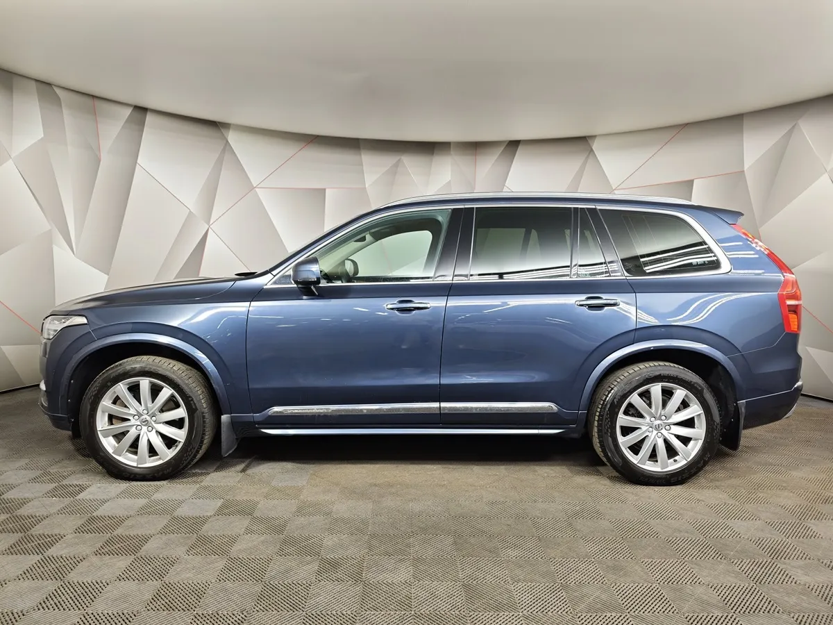 Volvo XC90 2.0 D5 Drive-E AT AWD (235 л.с.) Inscription Синий в АВИЛОН. Слайд №5