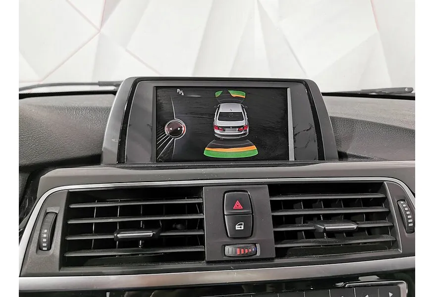 BMW 3 серия 318i AT (136 л.с.) Серебристый в АВИЛОН. Слайд №16