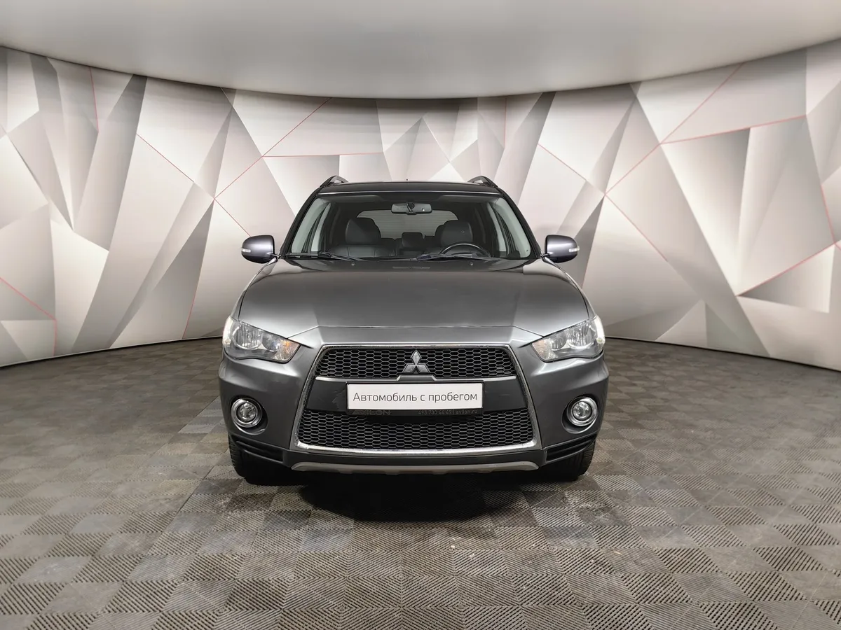 Mitsubishi Outlander 2.0 CVT 4WD (147 л.с.) Серый в АВИЛОН. Слайд №7