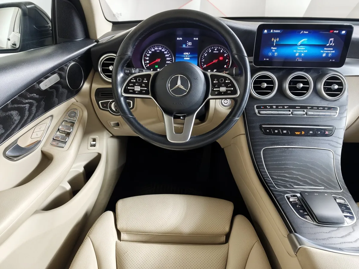 Mercedes-Benz GLC 200 9G-TRONIC 4MATIC (197 л.с.) Premium (Локальная сборка) Черный в АВИЛОН. Слайд №19