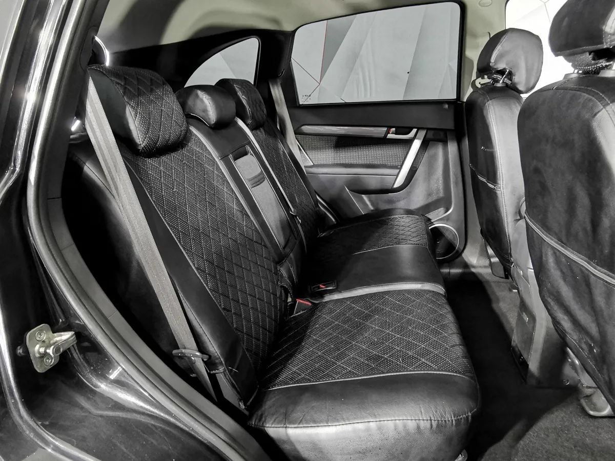 Chevrolet Captiva 3.2 AT 5 мест (230 л.с.) Черный в АВИЛОН. Слайд №16