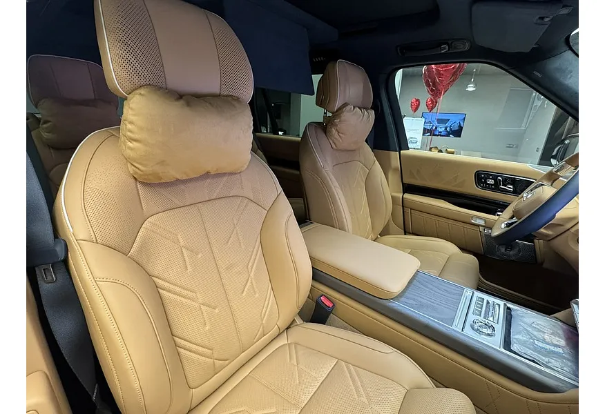 Zeekr 9X 2.0h AT 4WD (1177 л.с.) Hyper Черный в АВИЛОН. Слайд №12