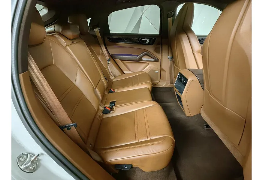 Porsche Cayenne Coupe 3.0 Tiptronic AWD (340 л.с.) Серый в АВИЛОН. Слайд №15