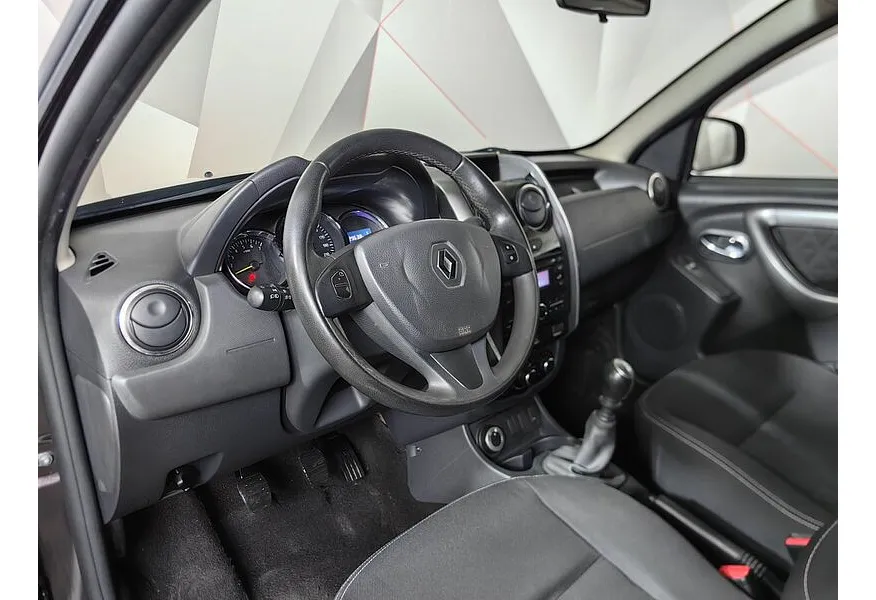 Renault Duster 1.6 MT 4x4 (114 л.с.) Коричневый в АВИЛОН. Слайд №18