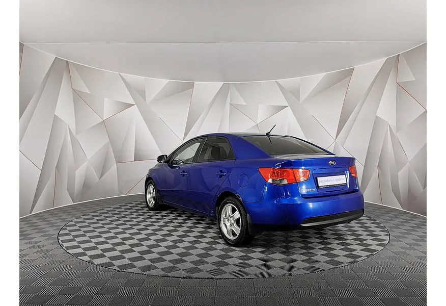 Kia Cerato 1.6 MT (126 л.с.) Comfort Голубой в АВИЛОН. Слайд №4