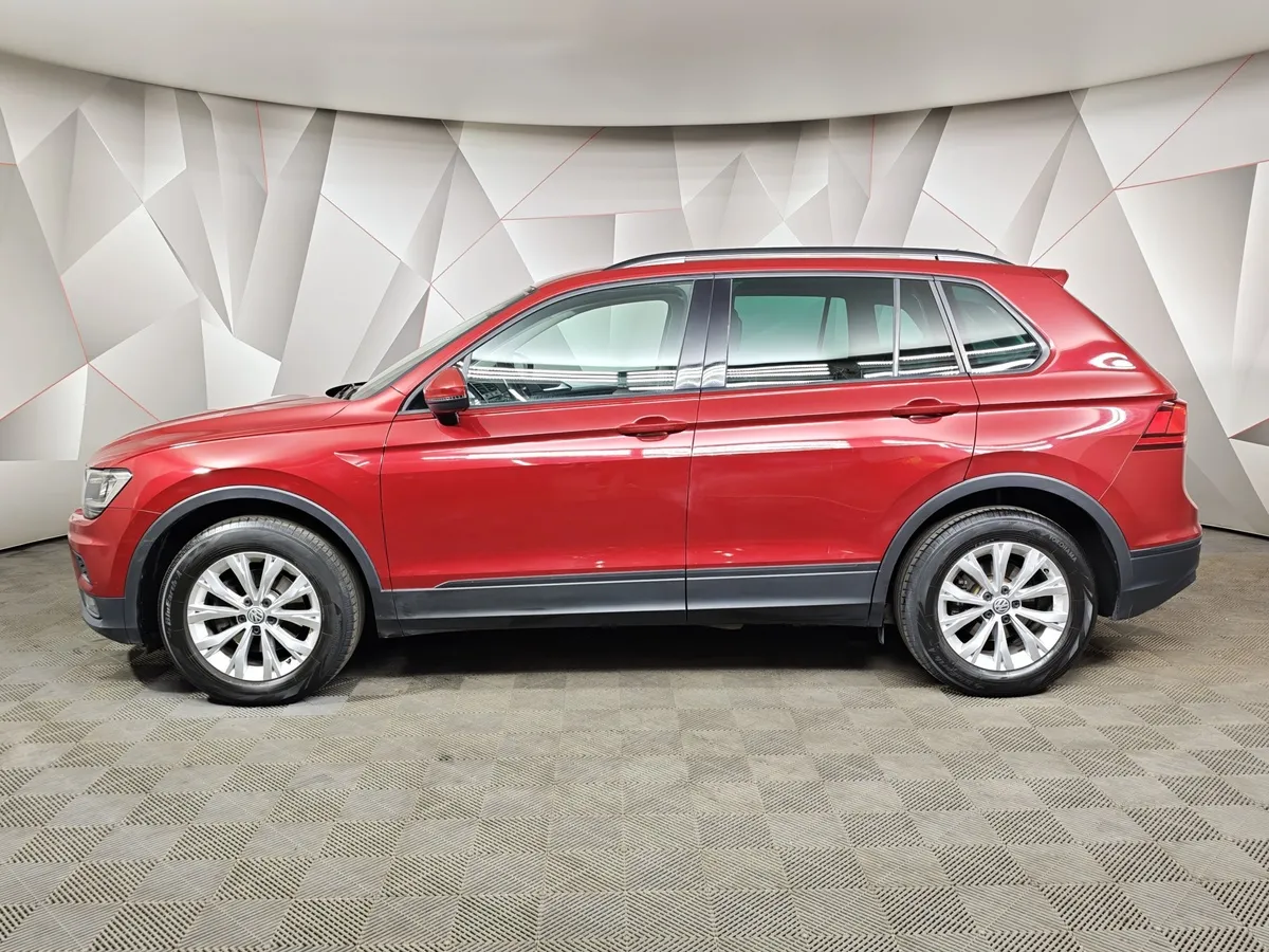 Volkswagen Tiguan 1.4 TSI BlueMotion DSG (150 л.с.) Comfortline Красный в АВИЛОН. Слайд №5