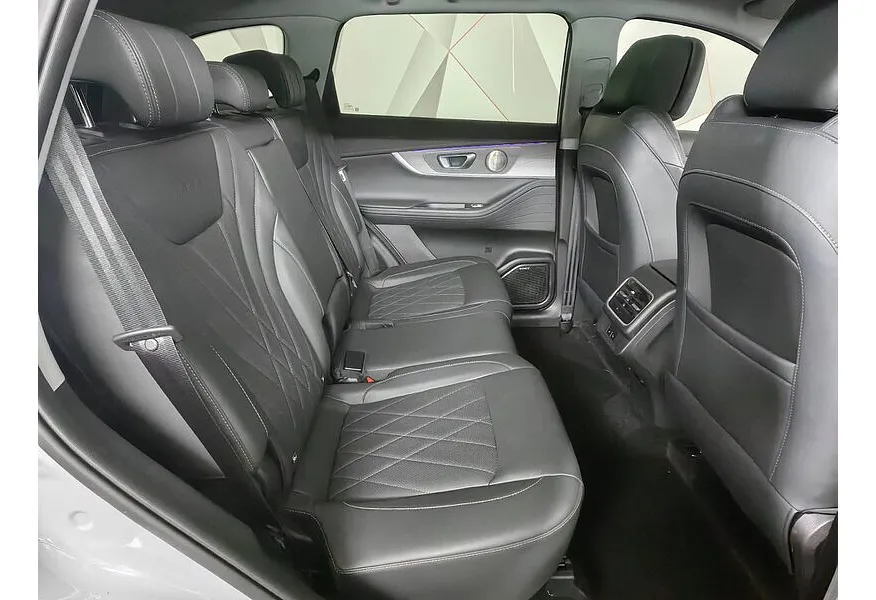 LIVE. Слайд №12