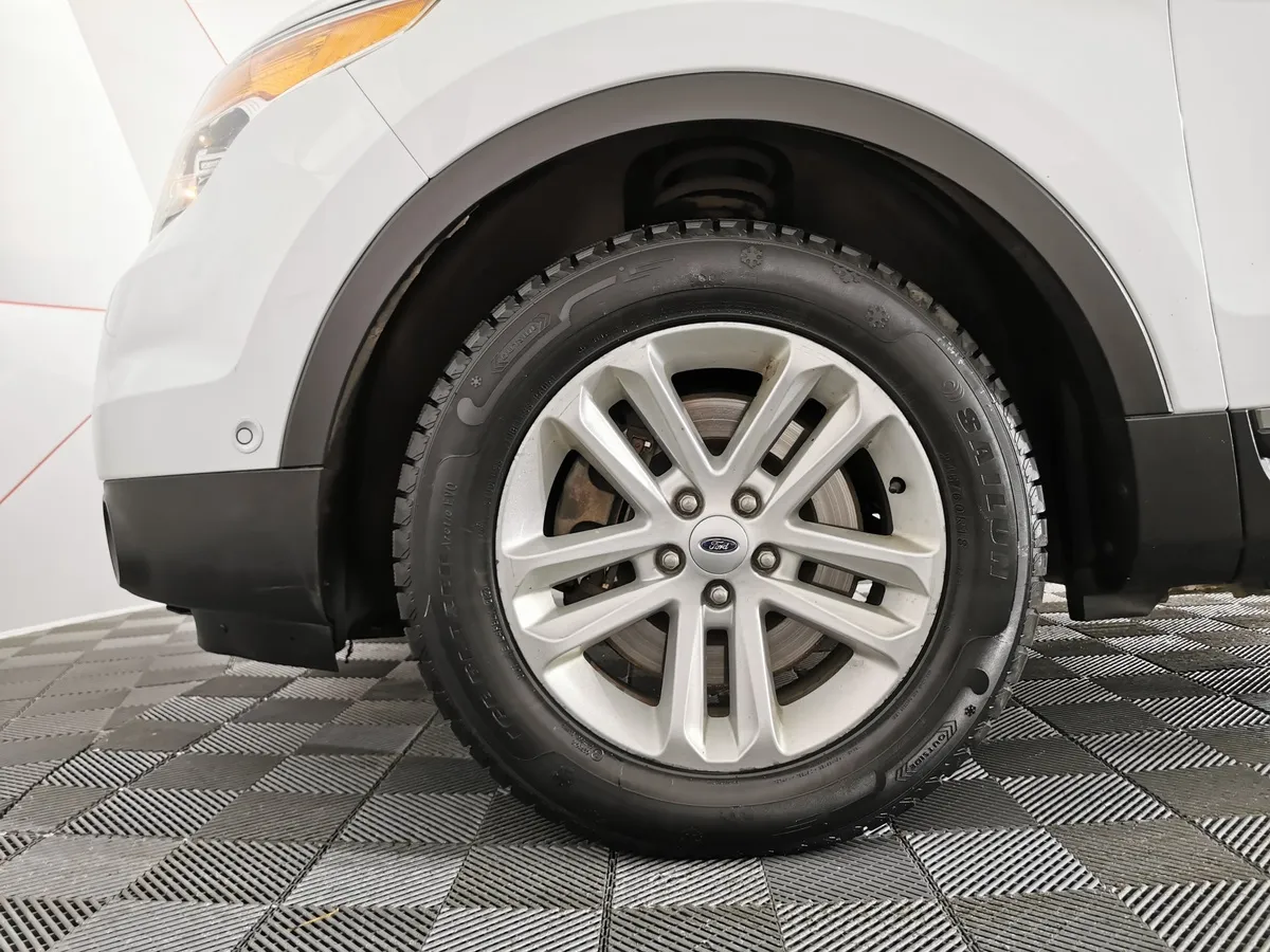 Ford Explorer 3.5 SelectShift 4WD (294 л.с.) Белый в АВИЛОН. Слайд №9