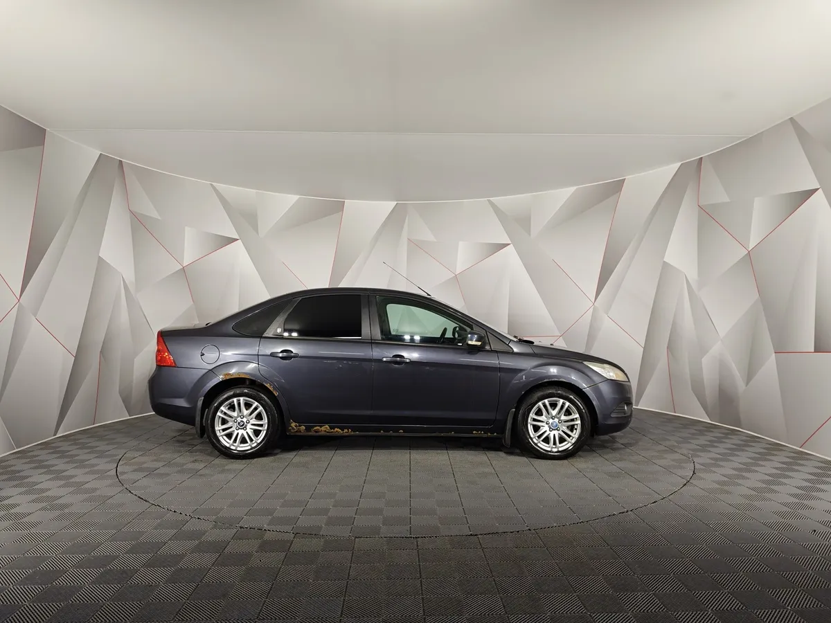 Ford Focus 1.6 AT (101 л.с.) Ghia Серый в АВИЛОН. Слайд №6