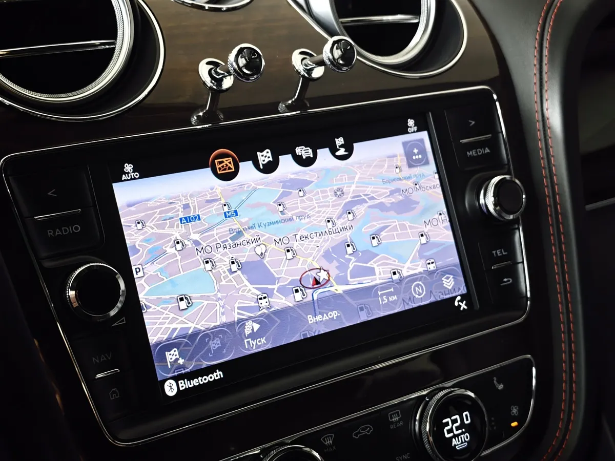 Bentley Bentayga 6.0 AT AWD (608 л.с.) Черный в АВИЛОН. Слайд №24