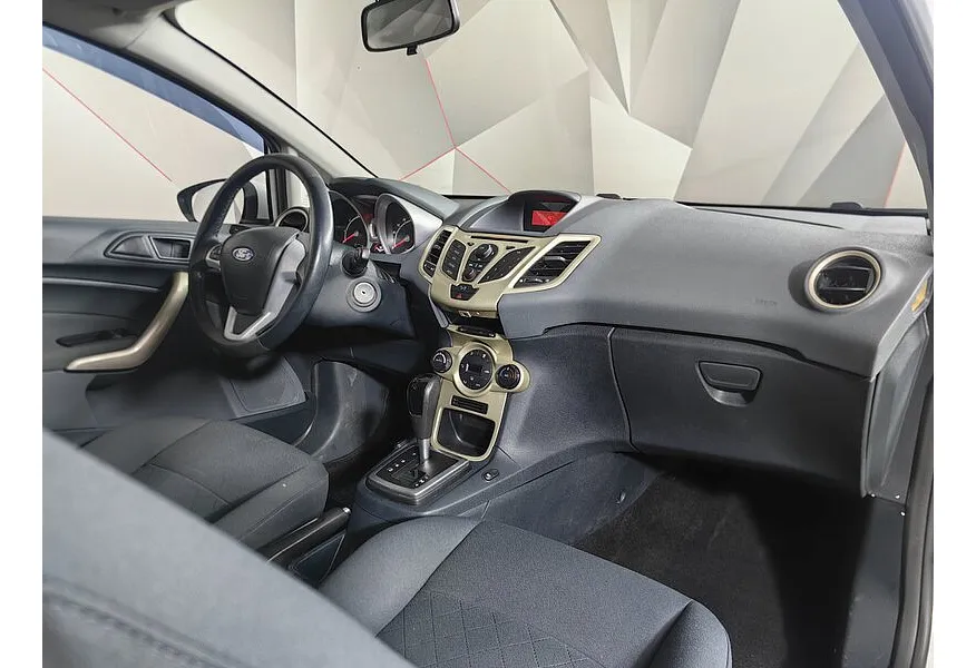 LIVE. Слайд №9