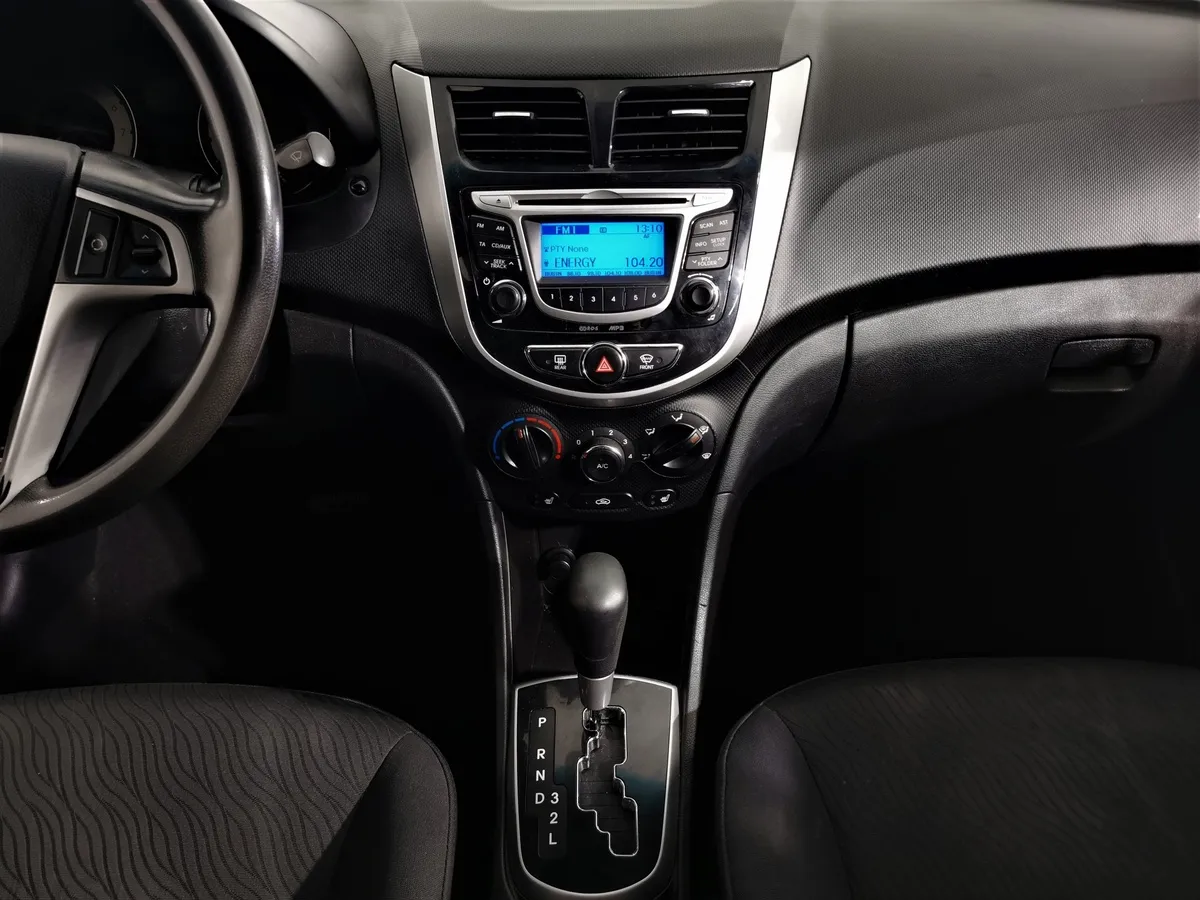 Hyundai Solaris 1.6 AT (123 л.с.) Optima Синий в АВИЛОН. Слайд №13