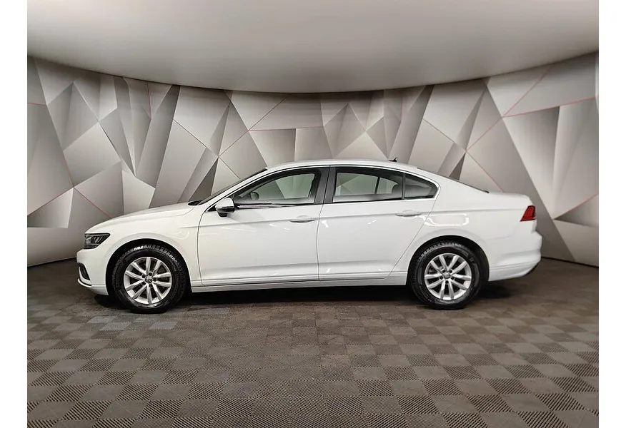 Volkswagen Passat 1.4 TSI DSG (150 л.с.) Business Белый в АВИЛОН. Слайд №5