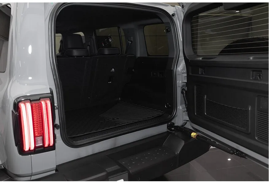 TANK 300 2.0T AT 4WD (220 л.с.) Сити Драйв Серый в АВИЛОН. Слайд №19