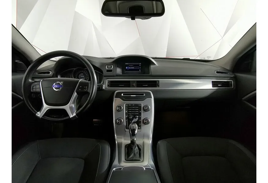 Volvo XC70 2.4 D4 Geartronic AWD (163 л.с.) Белый в АВИЛОН. Слайд №14