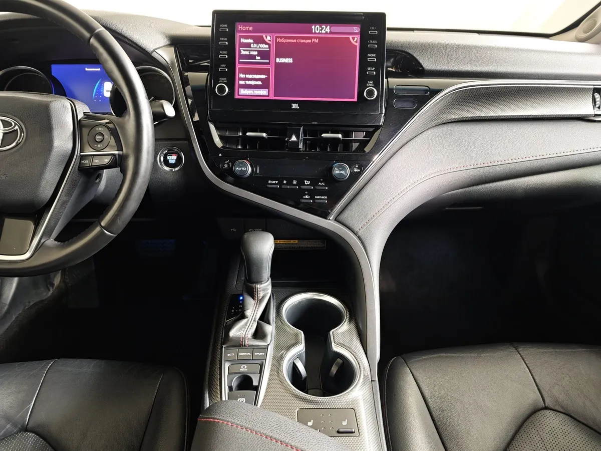 Toyota Camry 3.5 AT (249 л.с.) Белый в АВИЛОН. Слайд №15