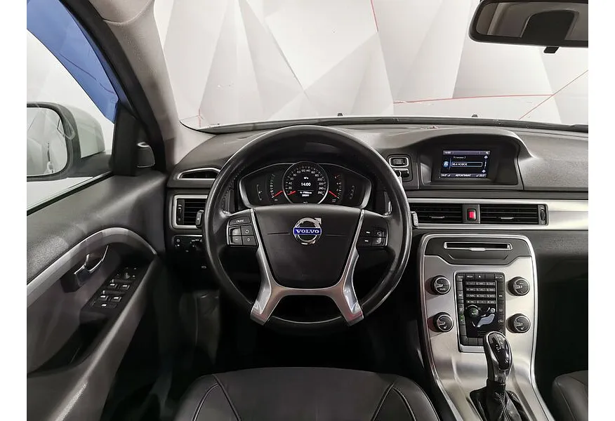 Volvo XC70 2.4 D4 Geartronic AWD (163 л.с.) Белый в АВИЛОН. Слайд №20