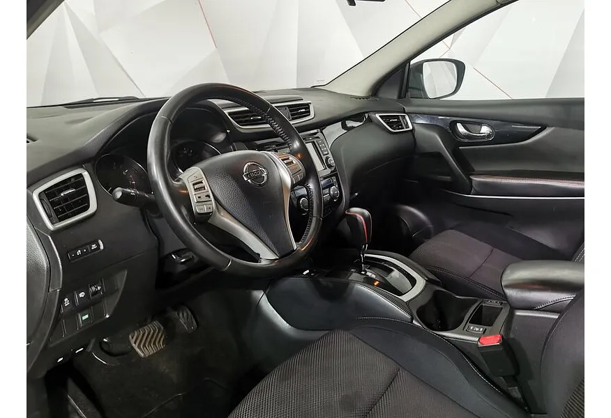Nissan Qashqai 2.0 CVT (144 л.с.) Красный в АВИЛОН. Слайд №18