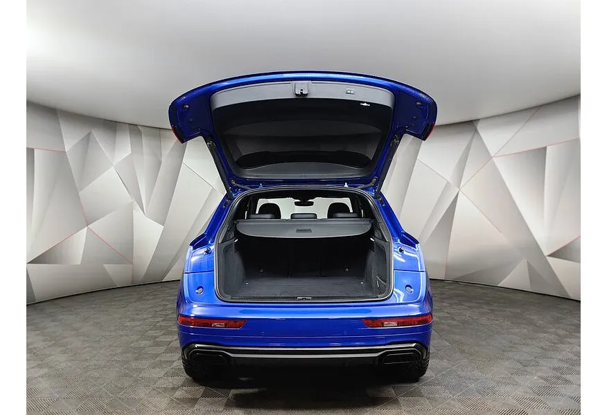 Audi Q5 2.0 TFSI S tronic quattro (249 л.с.) Sport Синий в АВИЛОН. Слайд №12