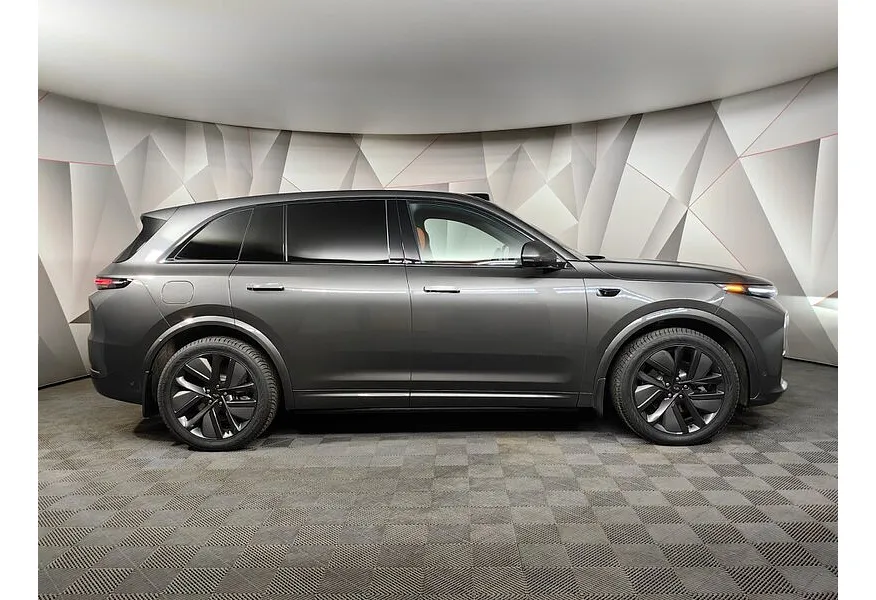 Li Auto L7 1.5 AT 4WD (449 л.с.) Ultra Серый в АВИЛОН. Слайд №6