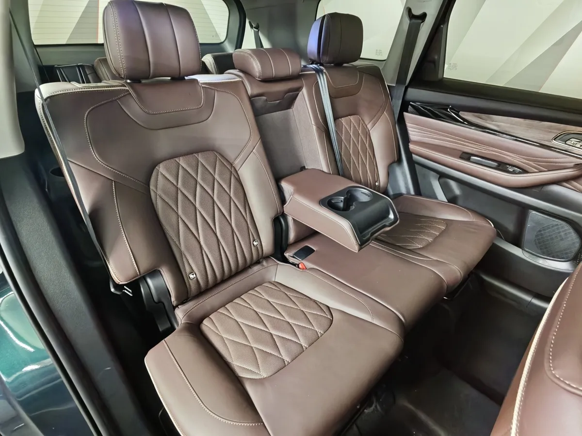 EXEED VX 2.0 AMT AWD (249 л.с.) President Зеленый в АВИЛОН. Слайд №16