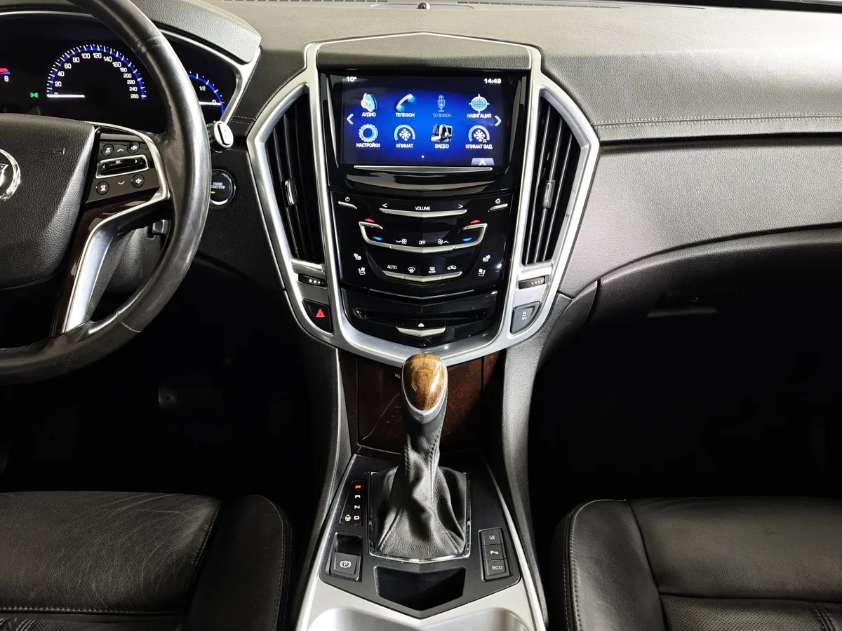Cadillac SRX 3.6 AT AWD (318 л.с.) Белый в АВИЛОН. Слайд №13