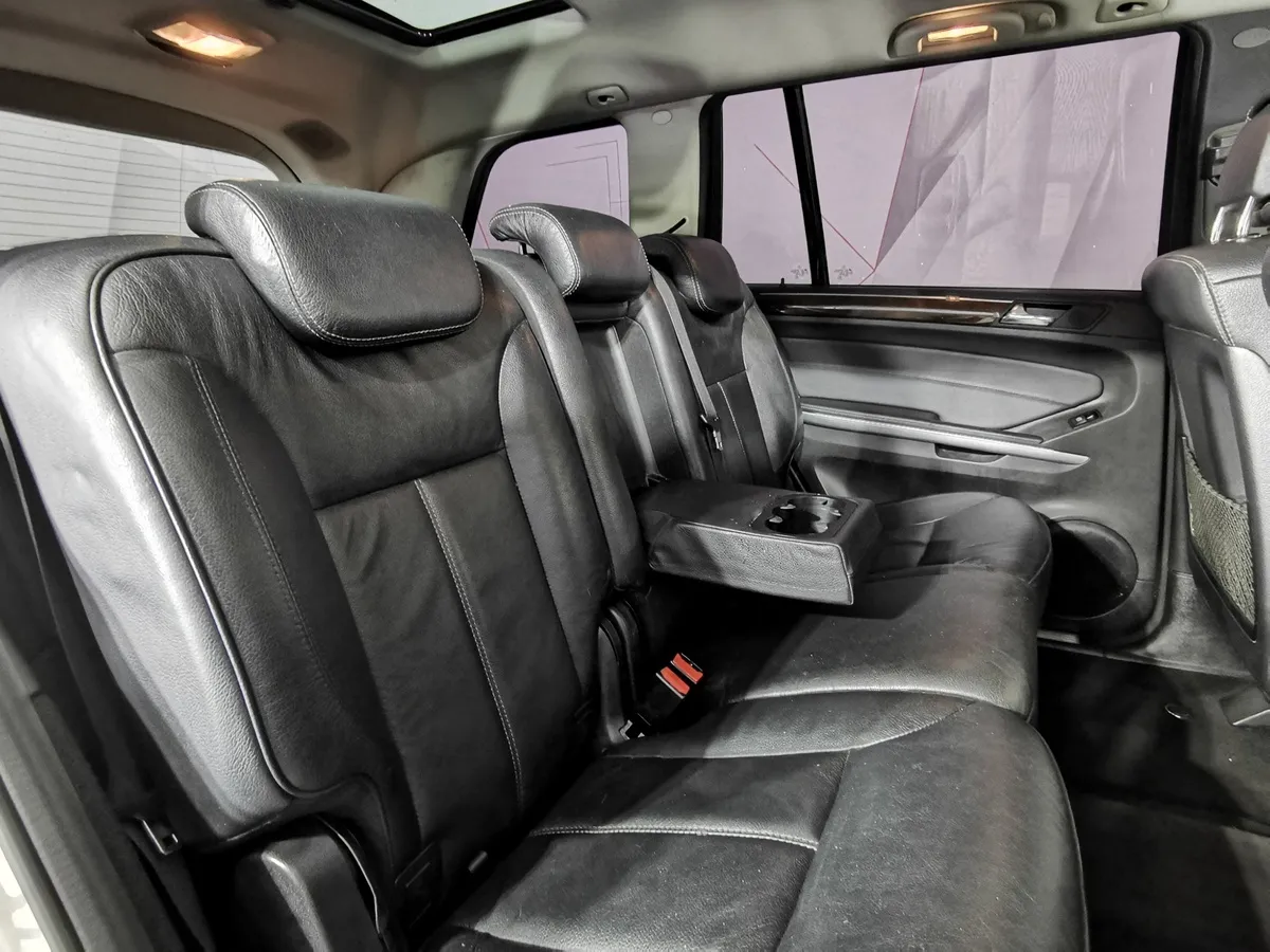 Mercedes-Benz GL 350 CDI BlueEFFICIENCY 7G-Tronic 4MATIC (224 л.с.) Белый в АВИЛОН. Слайд №15