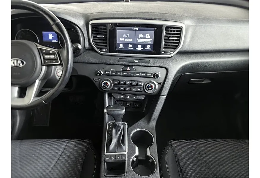 Kia Sportage 2.0 MPI AT 4WD (150 л.с.) Luxe Белый в АВИЛОН. Слайд №15