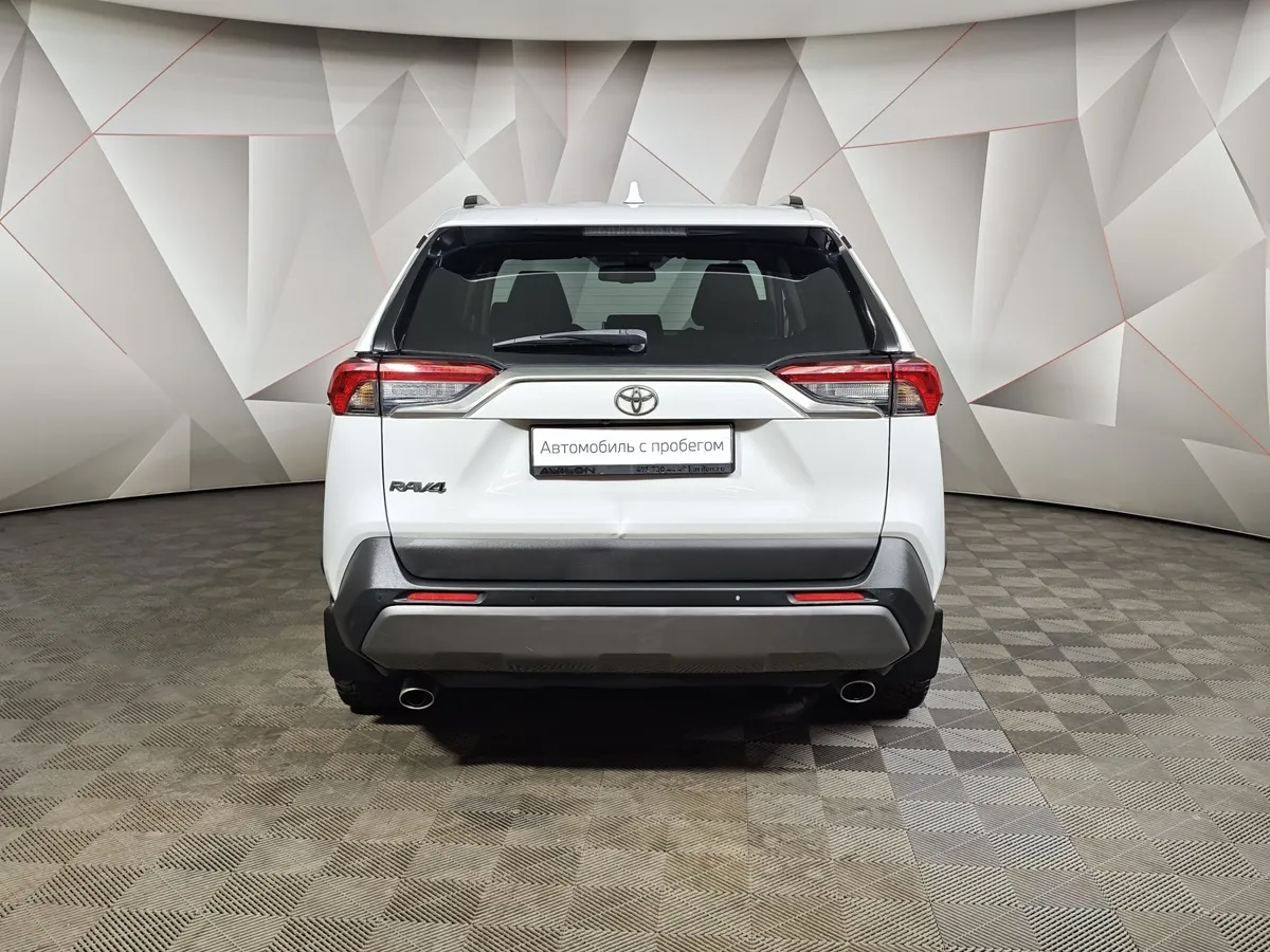 Toyota RAV4 2.0 CVT (149 л.с.) Комфорт Белый в АВИЛОН. Слайд №8