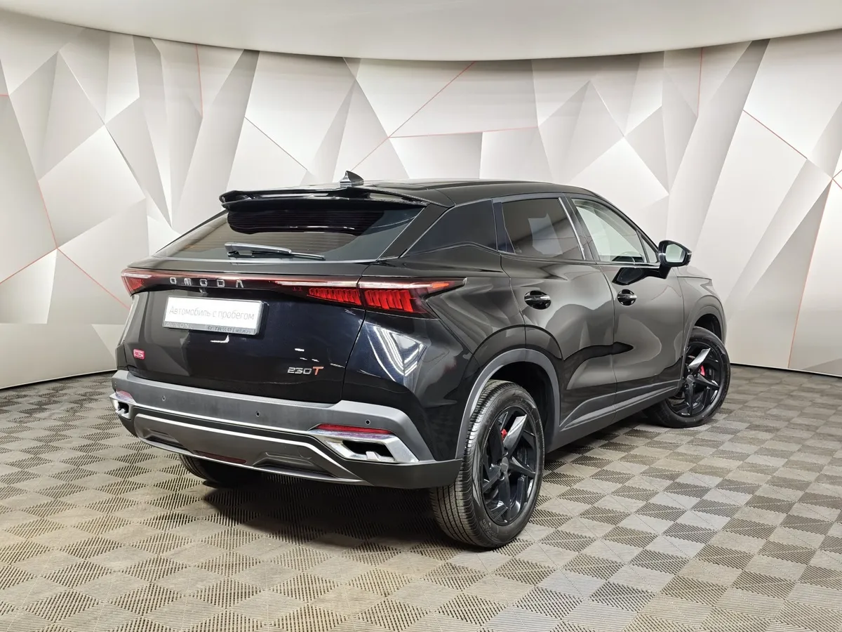 Omoda C5 1.5T CVT (147 л.с.) Ultimate Черный в АВИЛОН. Слайд №2