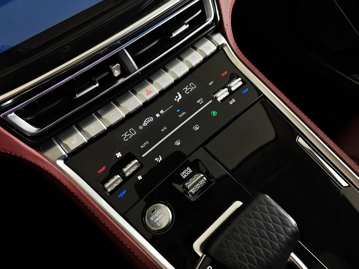 Changan CS85 2.0 AT 2WD (233 л.с.) Серый в АВИЛОН. Слайд №20