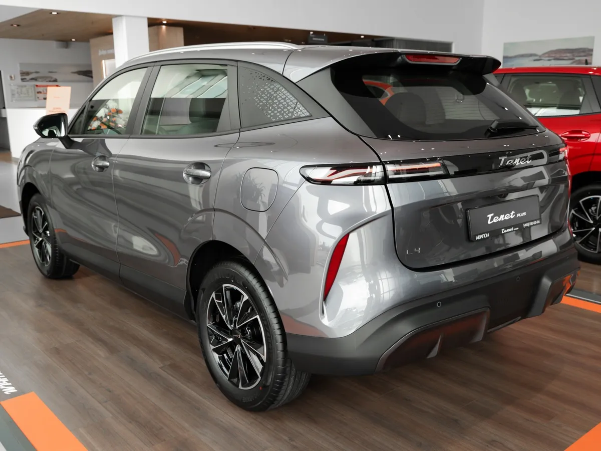 Tenet Plus L4 1.5T 6DCT 2WD (147 л.с.) Элегант Серый в АВИЛОН. Слайд №5