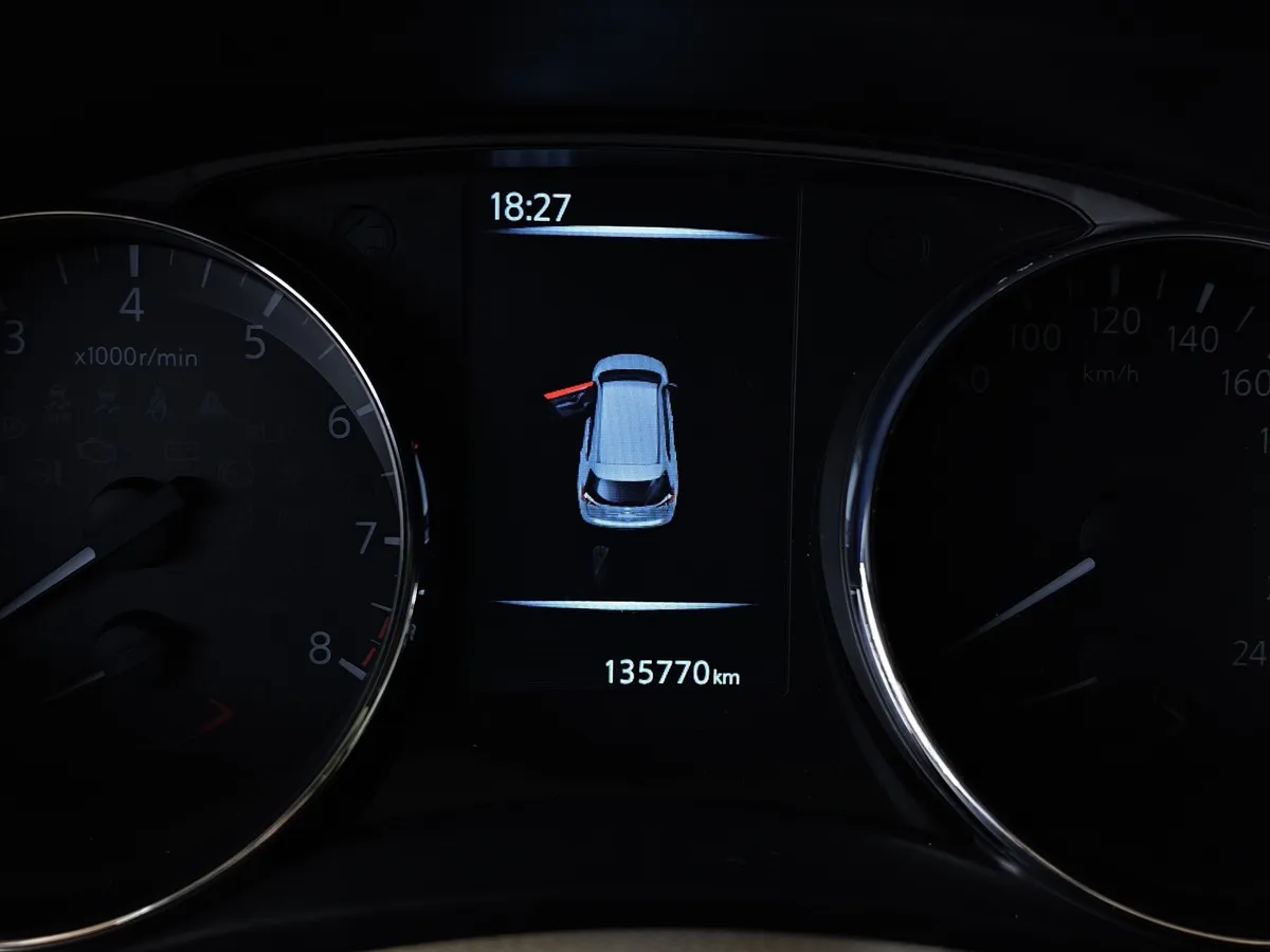 Nissan X-Trail 2.0 CVT AWD (144 л.с.) Зеленый в АВИЛОН. Слайд №18
