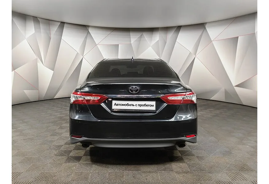 Toyota Camry 2.0 AT (150 л.с.) Черный в АВИЛОН. Слайд №8
