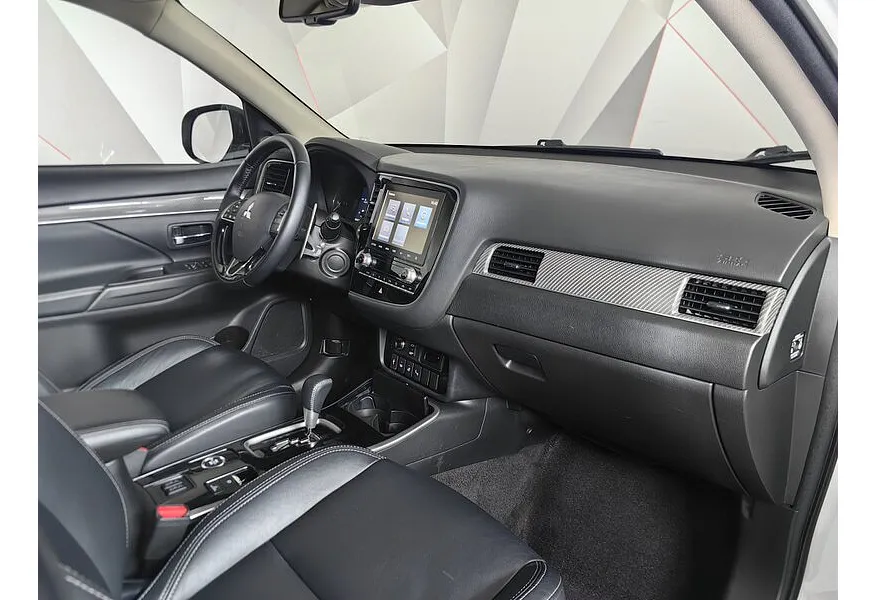 LIVE. Слайд №9