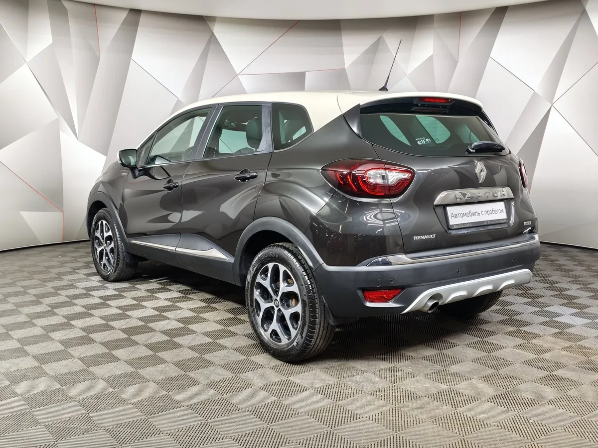 Renault Kaptur 2.0 AT AWD (143 л.с.) Белый в АВИЛОН. Слайд №4