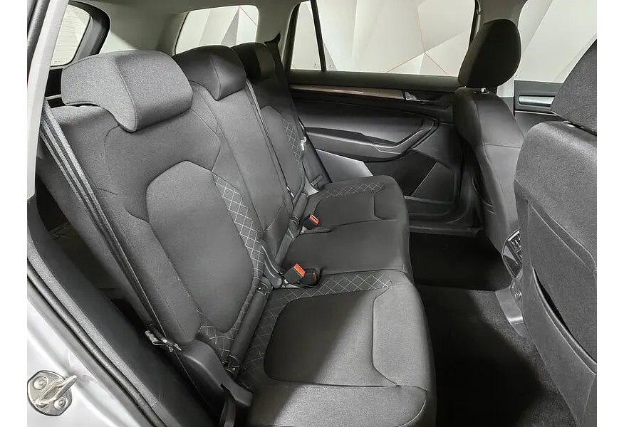 Skoda Kodiaq 1.4 TSI DSG (150 л.с.) Серебристый в АВИЛОН. Слайд №14