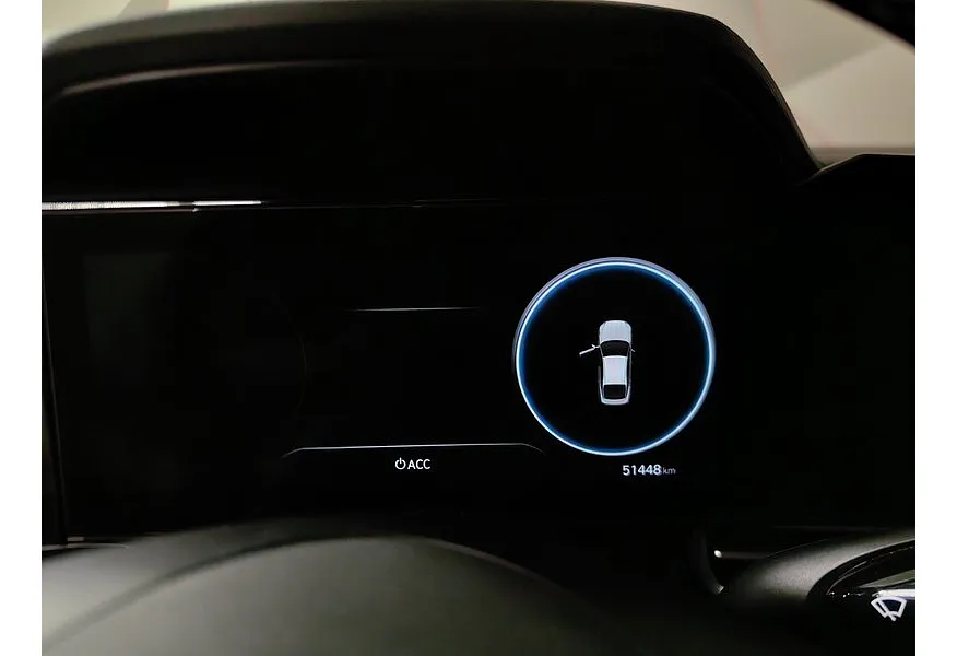 Hyundai Elantra 1.6 - 6AT (128 л.с.) Active Белый в АВИЛОН. Слайд №17