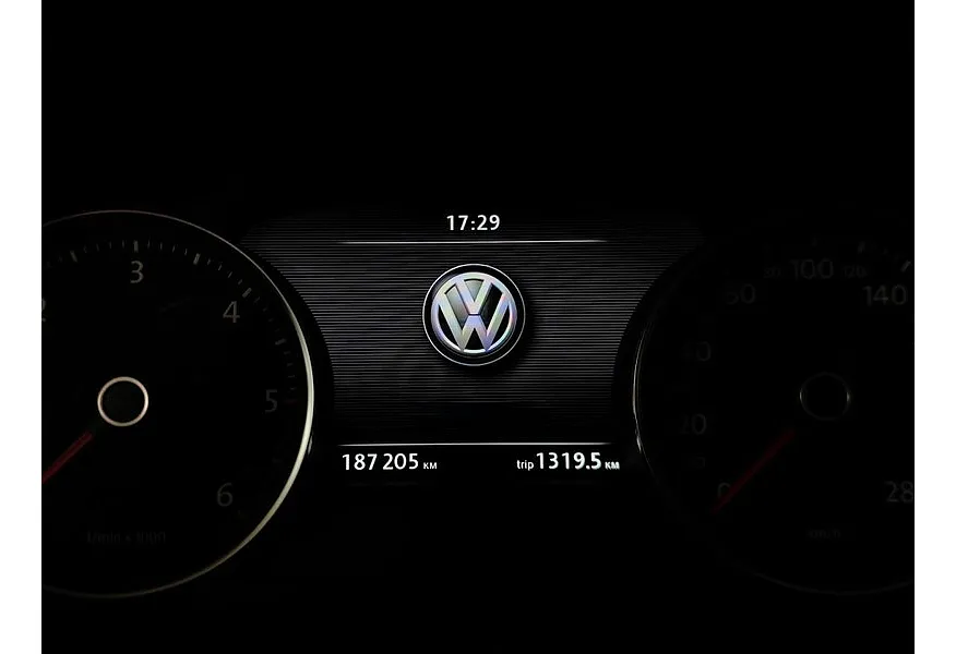 Volkswagen Touareg 3.0 TDI Tiptronic 4Motion (204 л.с.) Белый в АВИЛОН. Слайд №18