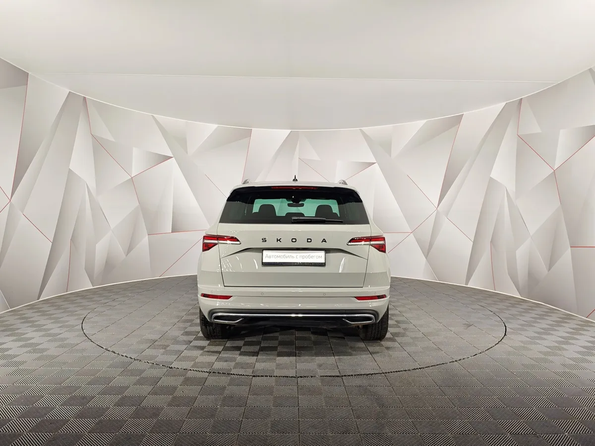 Skoda Karoq 2.0 AMT AWD (190 л.с.) SportLine 4х4 Серый в АВИЛОН. Слайд №8