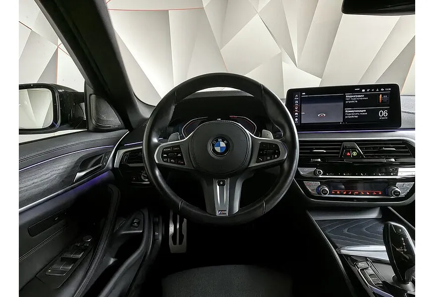 BMW 5 серия 530d xDrive Steptronic (249 л.с.) M Sport Plus Синий в АВИЛОН. Слайд №15