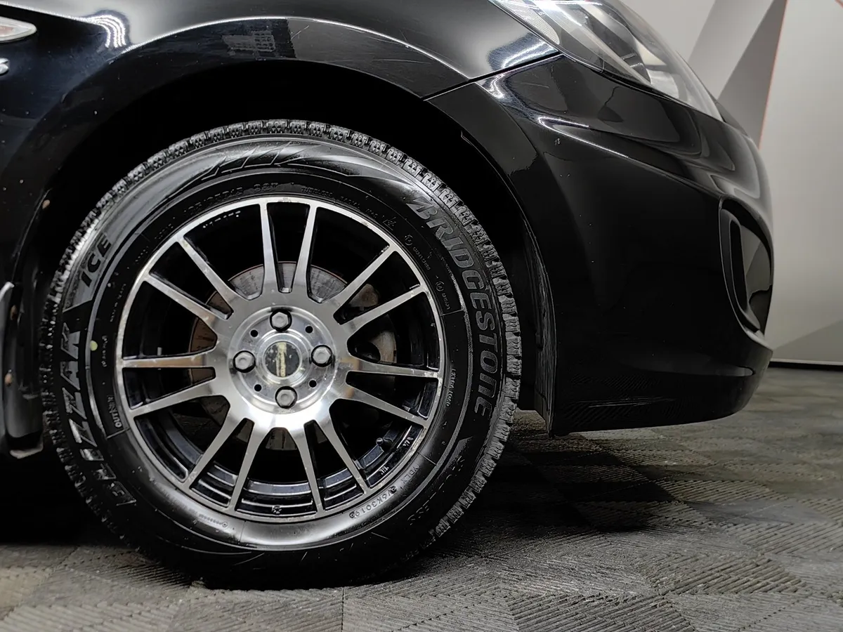 Hyundai Solaris 1.6 MT (123 л.с.) Optima Черный в АВИЛОН. Слайд №9
