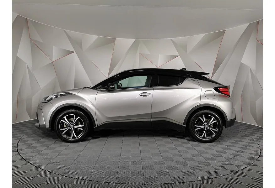 LIVE. Слайд №3