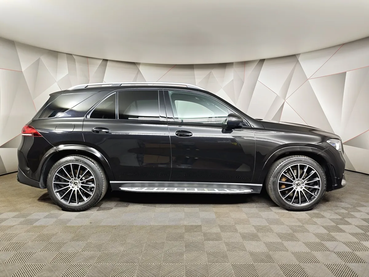 Mercedes-Benz GLE 450 4MATIC 9G-TRONIC (367 л.с.) Sport Plus (Локальная сборка) Черный в АВИЛОН. Слайд №6