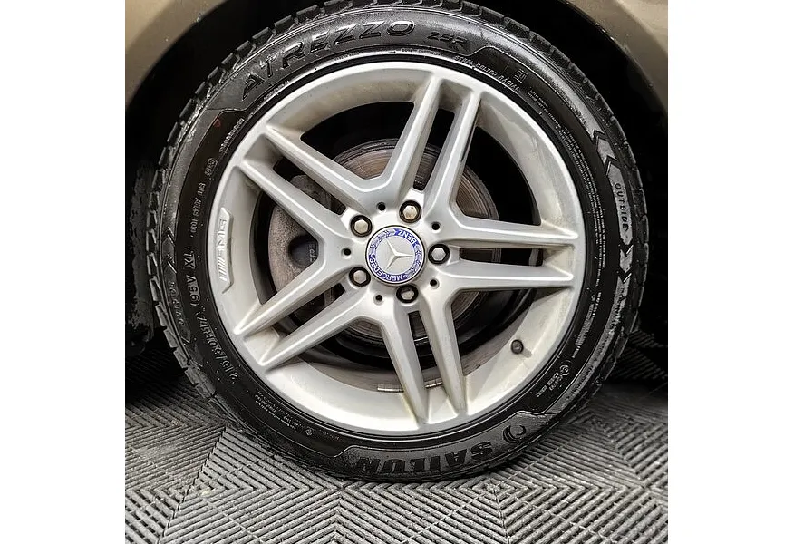 LIVE. Слайд №15