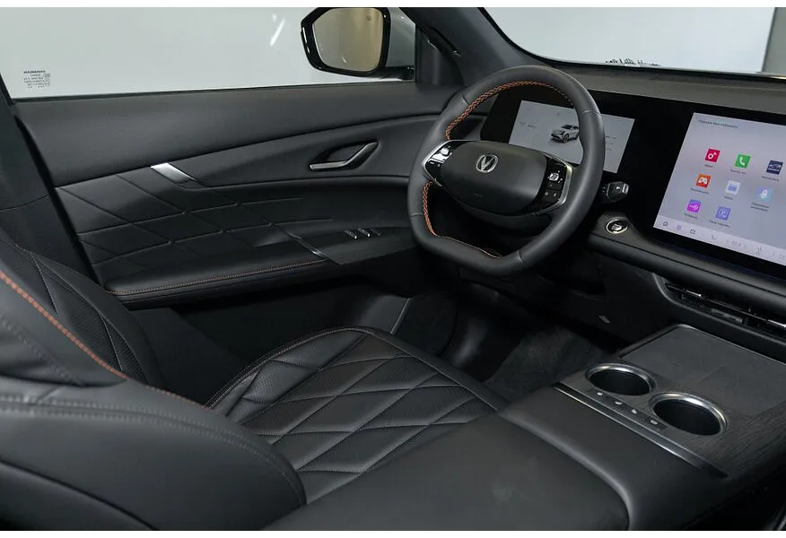 Changan CS75PLUS 2.0 AT 4WD (235 л.с.) Tech Белый в АВИЛОН. Слайд №8