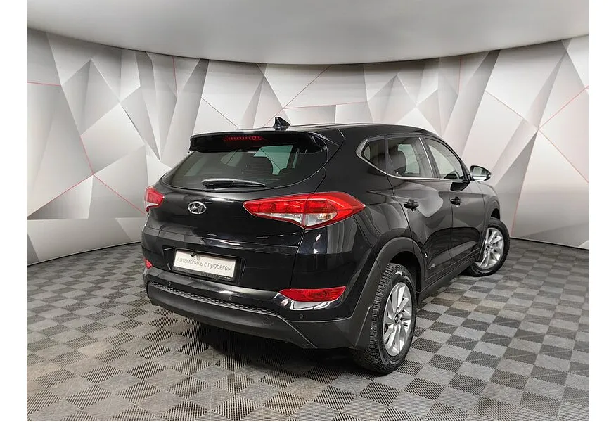 Hyundai Tucson 2.0 AT (150 л.с.) Comfort Черный в АВИЛОН. Слайд №2