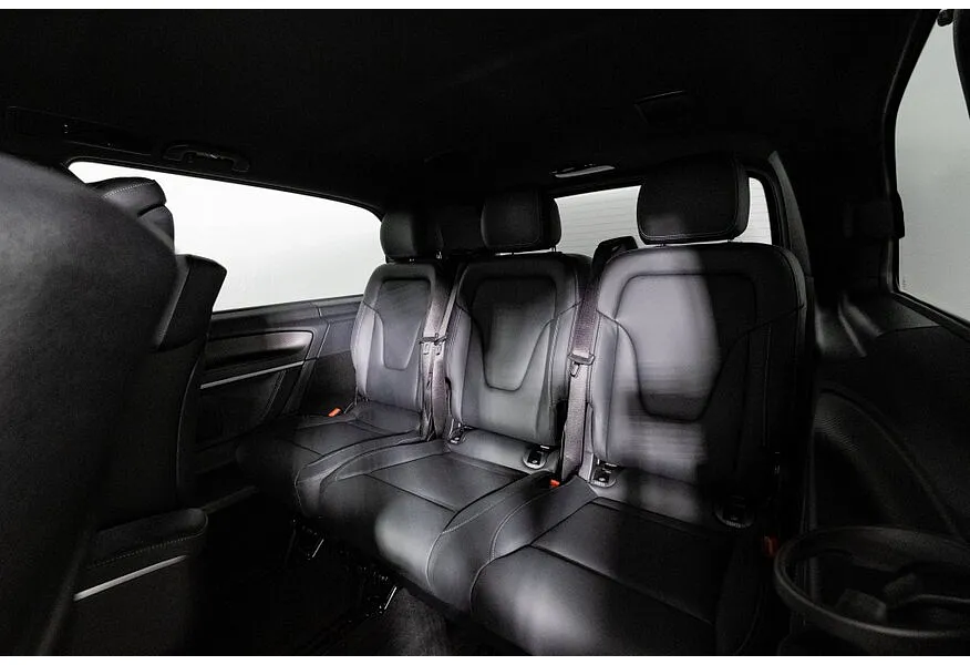 Mercedes-Benz V-Класс V 300 L3 4Motion 9G-Tronic (239 л.с.) Серый в АВИЛОН. Слайд №9