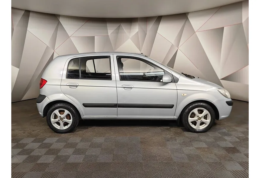 АВИЛОН - Hyundai Getz 1.4 MT (97 л.с.) Серебристый - slide 3